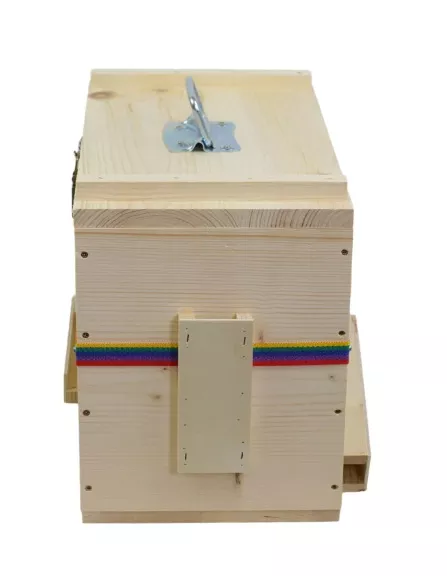 Caisse à outils fermé sans outil